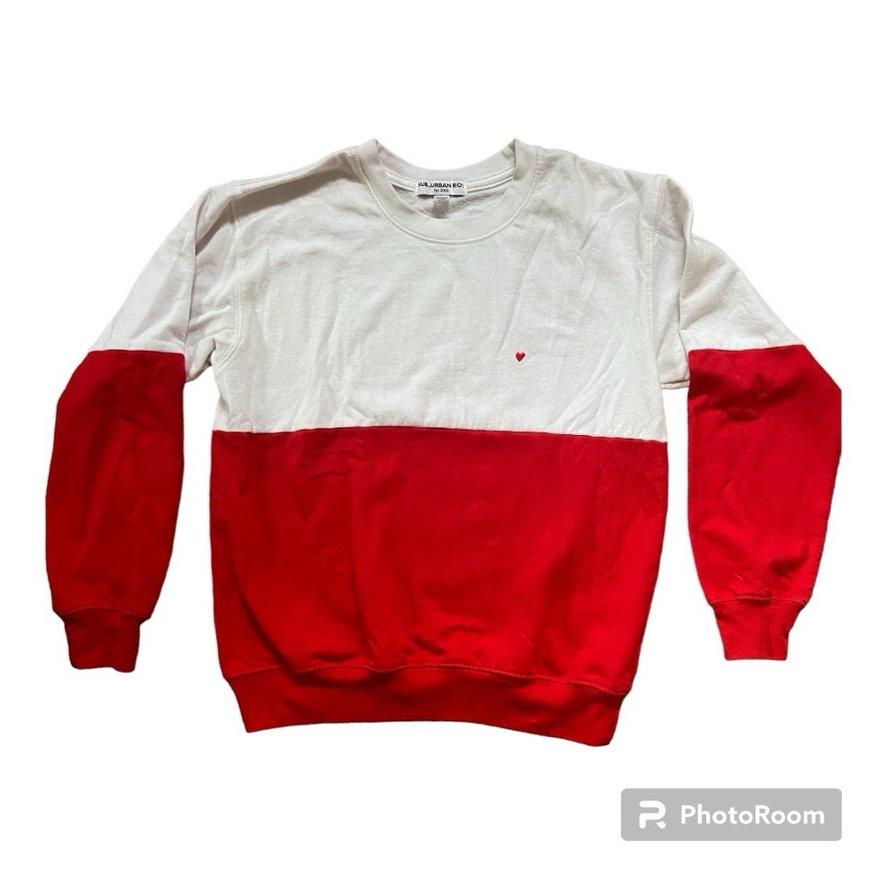 💕 Sub_Urban Riot Color Block Heart Sweatshirt ❤️🤍 - Picture 2 of 5